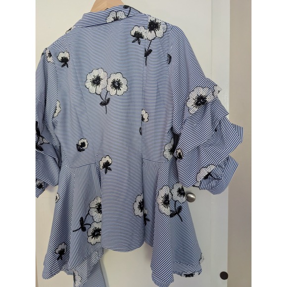 GRACIA Blue Stripe Floral Ruffle Sleeve Asymmetrical Shirt L Bold Statement Glam - Picture 11 of 11